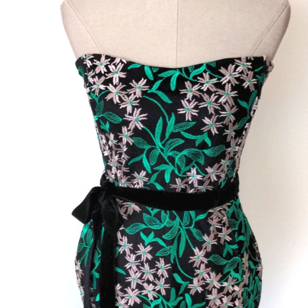 FATE Dress - Picture 2 of 12